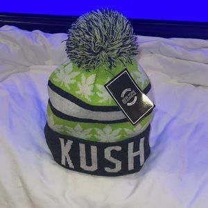 KUSH winter hat UNISEX.